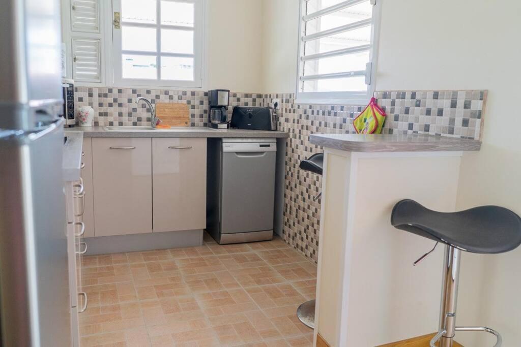 Location Saisonniere Bel Appartement Les Trois-Ilets Exterior foto