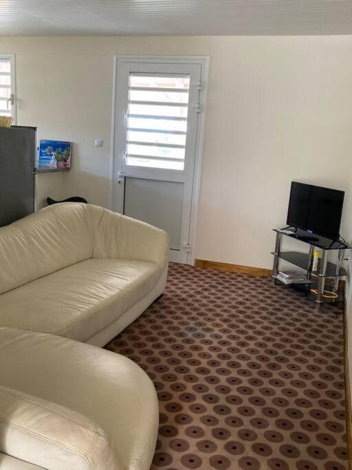Location Saisonniere Bel Appartement Les Trois-Ilets Exterior foto